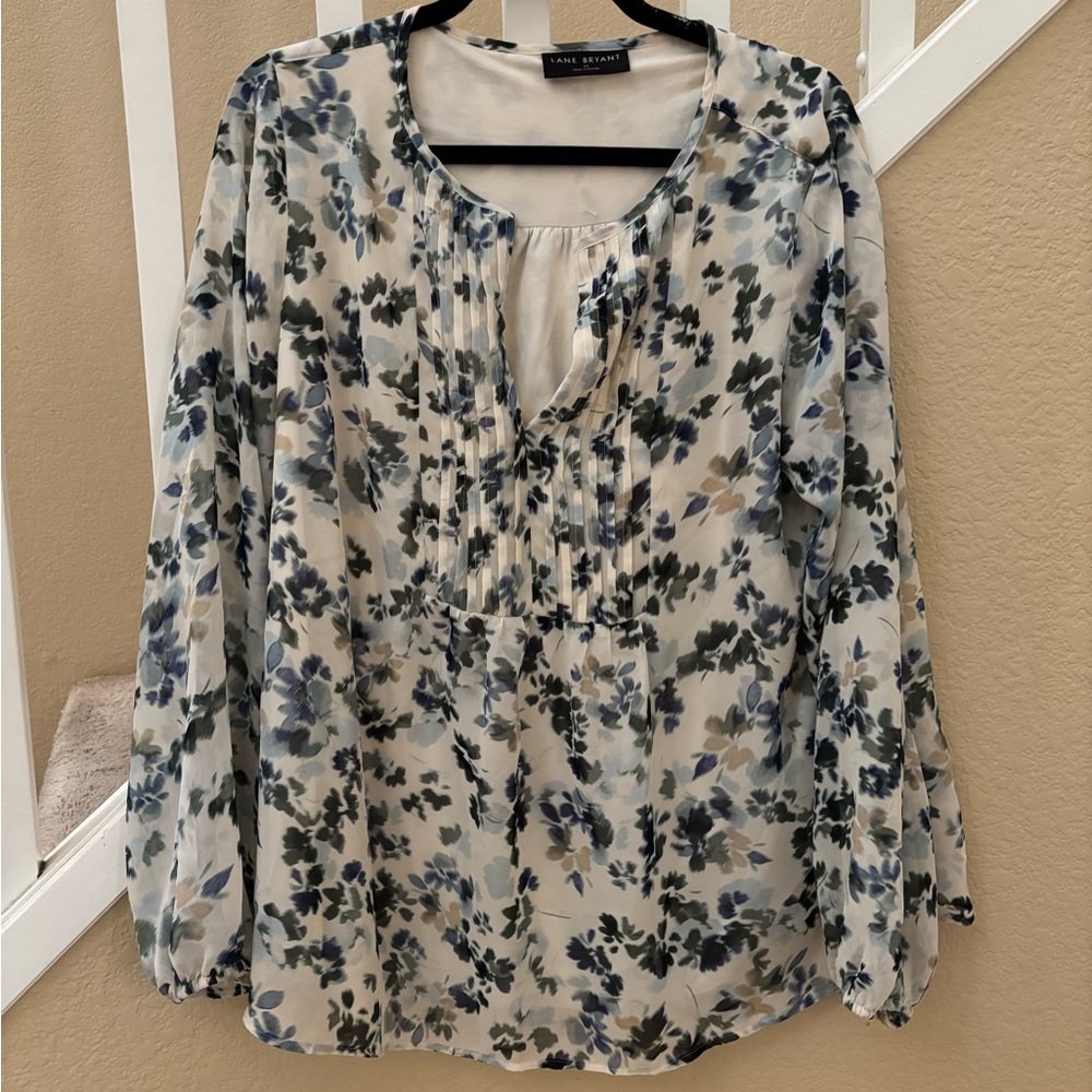 Lane Bryant Blue Floral fully lined Women's Top